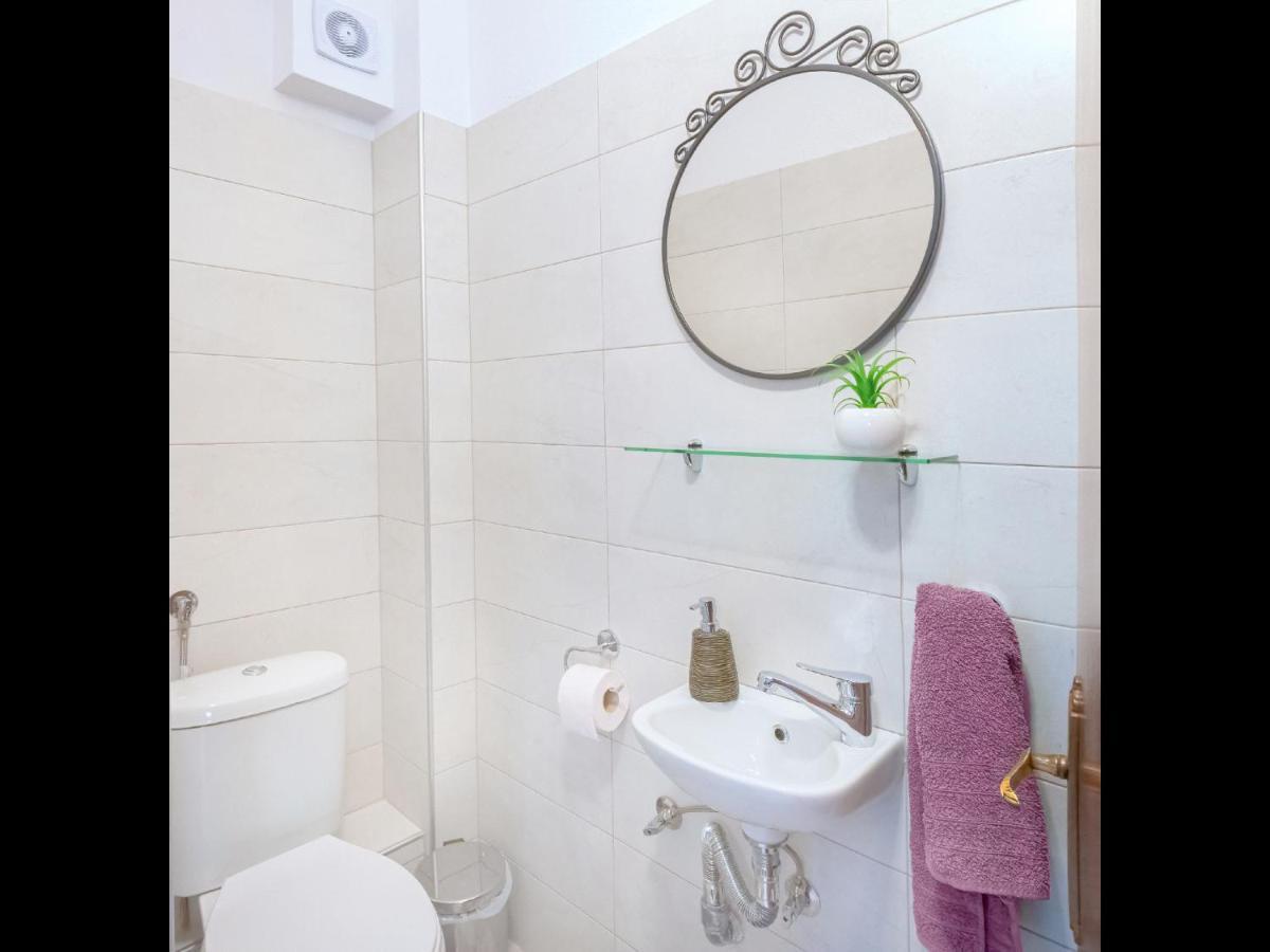 Omalia Apartment Prinos  Exterior photo